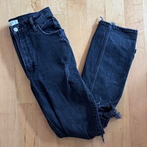 A&F Ultra High Rise Black Distressed Jeans